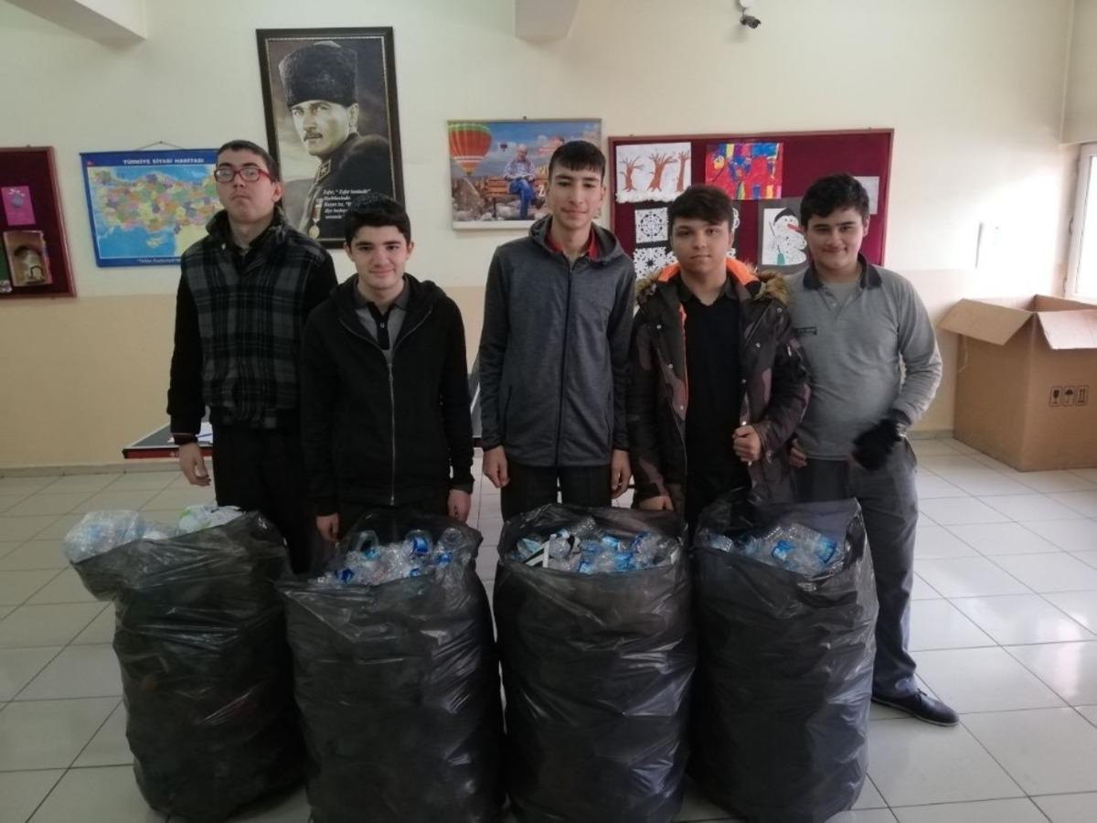 &Ouml;zel &ouml;ğrencilerden geri d&ouml;n&uuml;ş&uuml;me b&uuml;y&uuml;k katkı