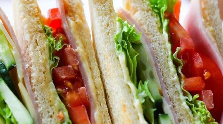 Eleştiri yaparken sandviç metodunu kullanın!