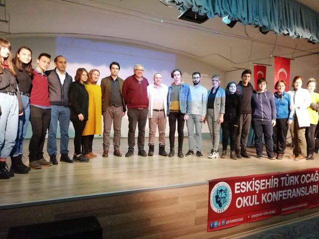 Türk Ocağı’ndan liselere ‘Okul Konferansı’