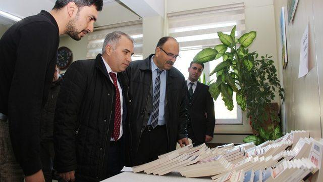 Futboldan ilham aldılar ‘Kitap Ligi’ kurdular