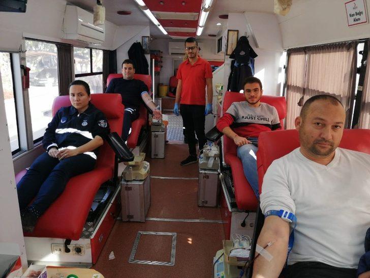 Zabıta memurlarından kan bağışına destek G1