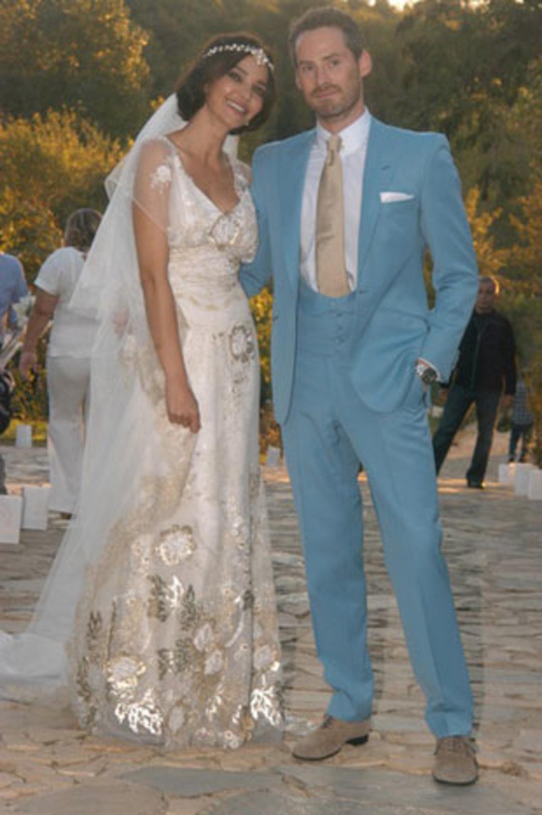 Hande Ataizi boşanıyor