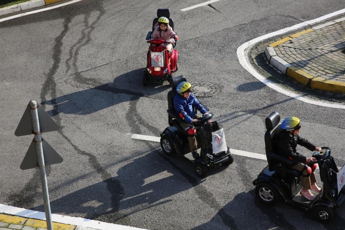 Trafik Eğitim Parkı&rsquo;nda binlerce &ouml;ğrenci trafik eğitimi g&ouml;rd&uuml;