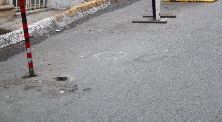 Son dakika! İstanbul'da HDP İl Başkanlığı binası önünde hareketli dakikalar G1