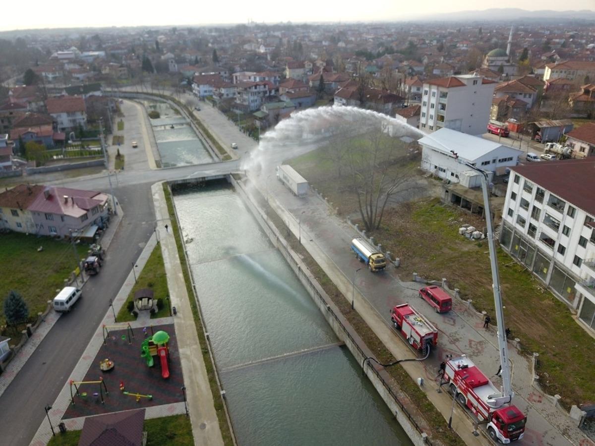 İtfaiye ekiplerine droneli eğitim