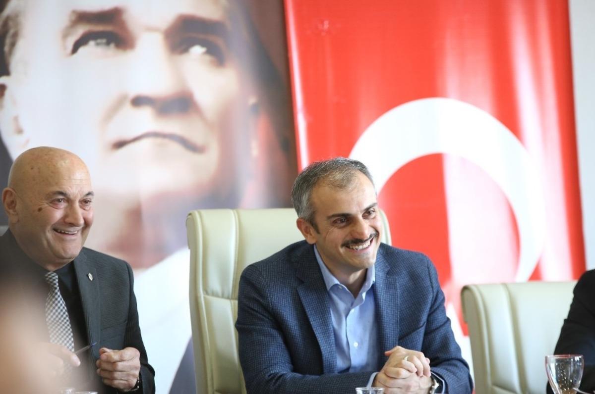 Başkan &Ccedil;ift&ccedil;i, &ldquo;Kent konseyine &ouml;zel &ouml;nem vereceğiz&rdquo;