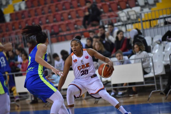 Gelecek Koleji Çukurova Basketbol - ZVVZ USK Praha: 50-109 G1