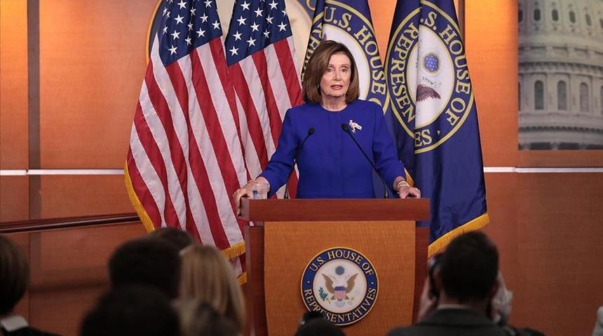Pelosi, Senatoda Trump'ın yargı s&uuml;recini takip edecek savcı vekilleri a&ccedil;ıkladı