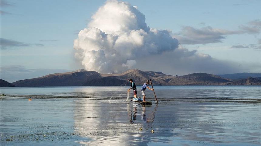 Filipinler'de yanardağ tahliyesi! 82 bin kişi bölgeden uzaklaştırıldı