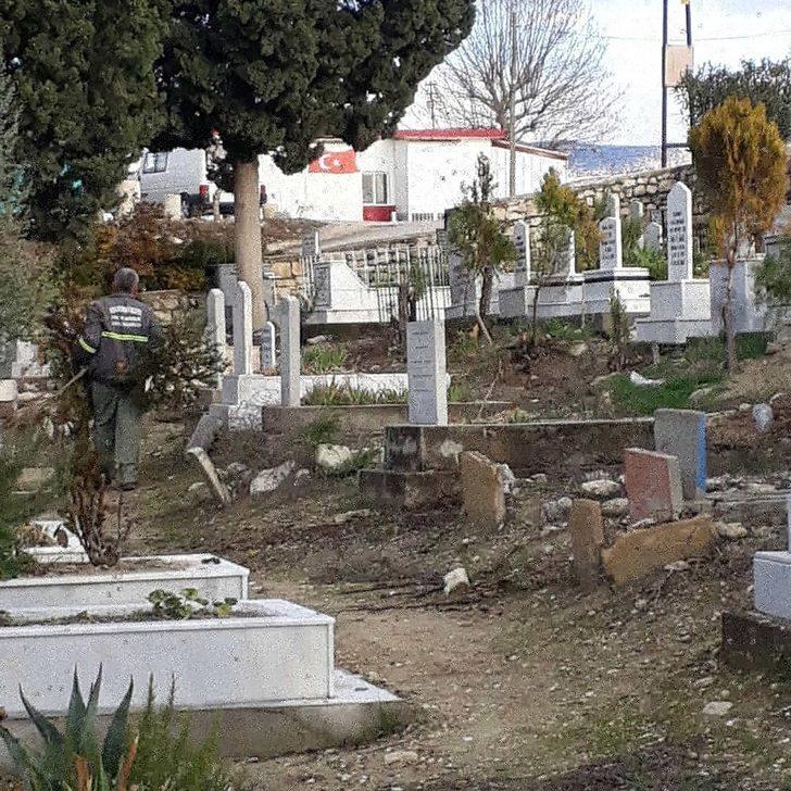 Mut’ta mezarlıklarda temizlik ve onarım çalışmaları G1