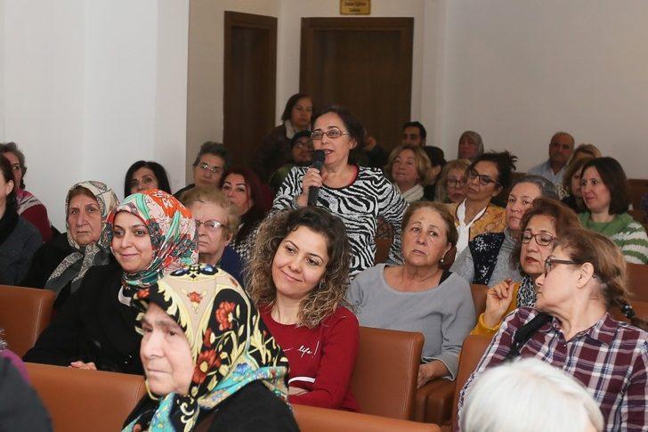 Efeler’de ‘kadınlarda idrar kaçılma’ sorunu konuşuldu G4