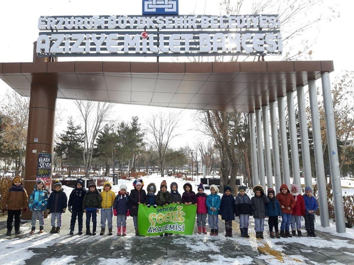 Soğuklarda kuşlar sahipsiz değil