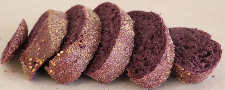 Japonya'da zorunlu olarak tüketilen mor ekmek Sivas'ta üretiliyor G1