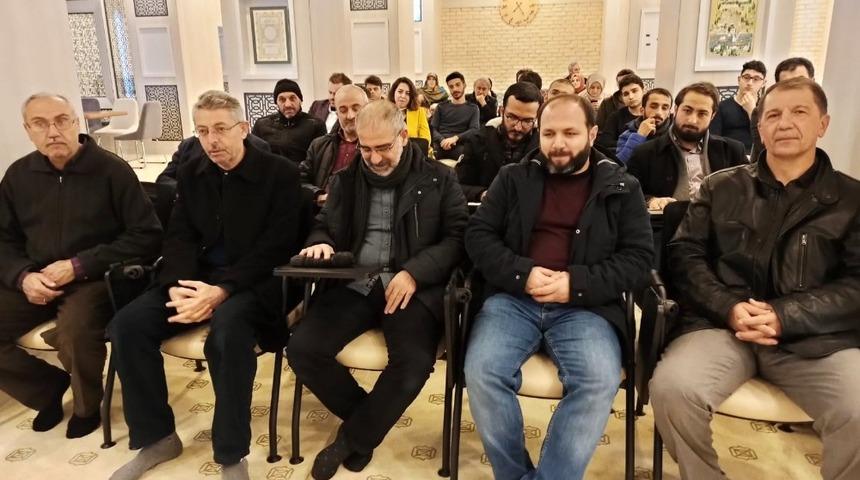 Prof. Dr. Faruk G&uuml;rb&uuml;z: &ldquo;Edepsiz edebiyat olmaz&rdquo;