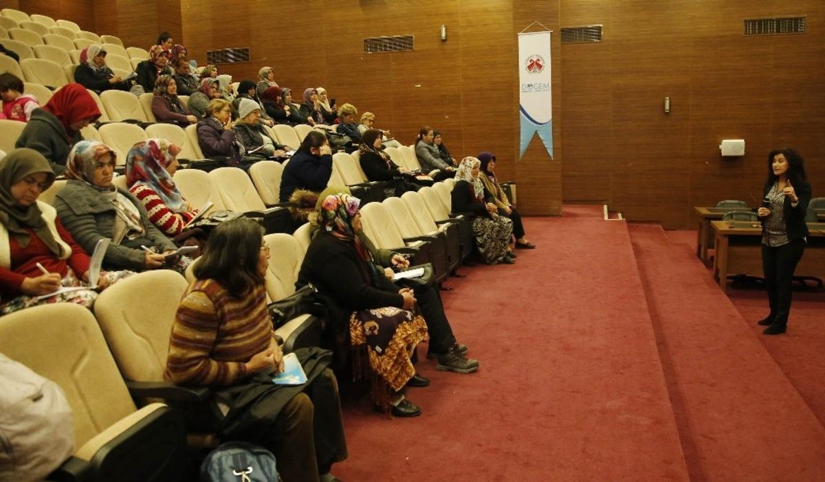 Kadın &Ccedil;ift&ccedil;i Akademisi&rsquo;nde eğitim devam ediyor