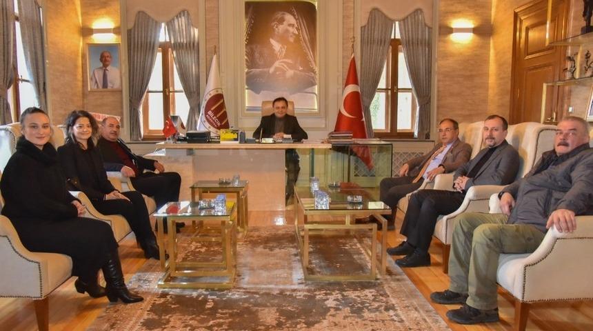 CHP Boz&uuml;y&uuml;k İl&ccedil;e Teşkilatından Başkan Şahin&rsquo;e ziyaret