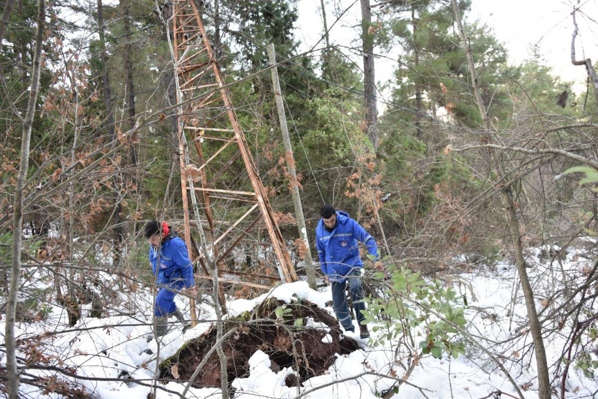 MESKİ, vatandaşlara jenerat&ouml;rlerle su sağladı