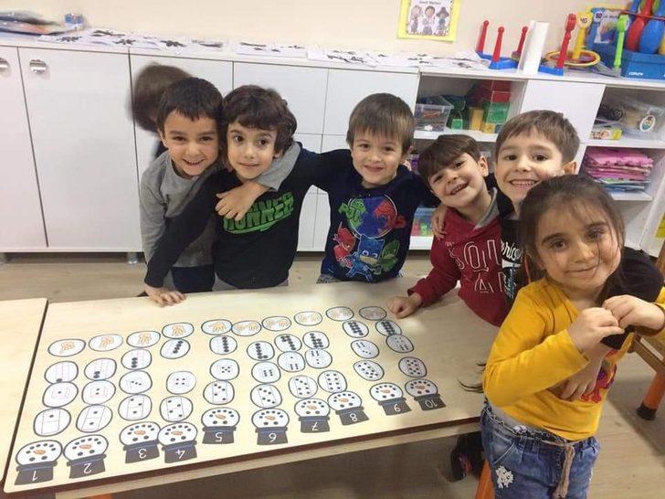 Şükran Öney Anaokulu öğrencileri gülümsüyor G2