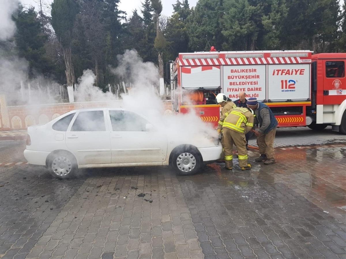Balıkesir İtfaiyesi 2019&rsquo;da 8 bin 70 olaya m&uuml;dahale etti