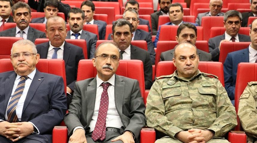 Kahramanmaraş&rsquo;ta uyuşturucuyla m&uuml;cadele toplantısı