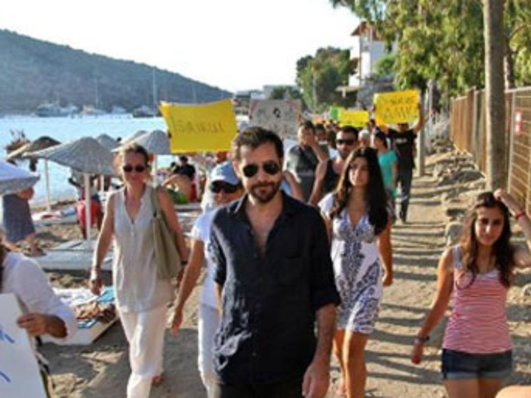 Nejat İşler benim yoldaşım