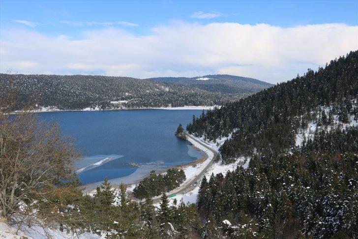 Yarıyıl tatilinde Kartalkaya kayak tutkunlarını bekliyor! Piknik yapmak isteyenlerse... G1