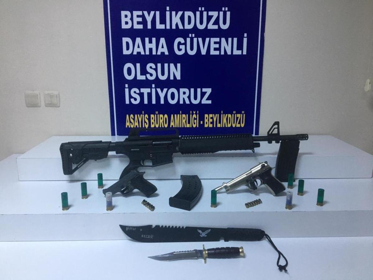 Beylikd&uuml;z&uuml;'nde gasp! Parasını alıp b&ouml;yle ka&ccedil;tılar