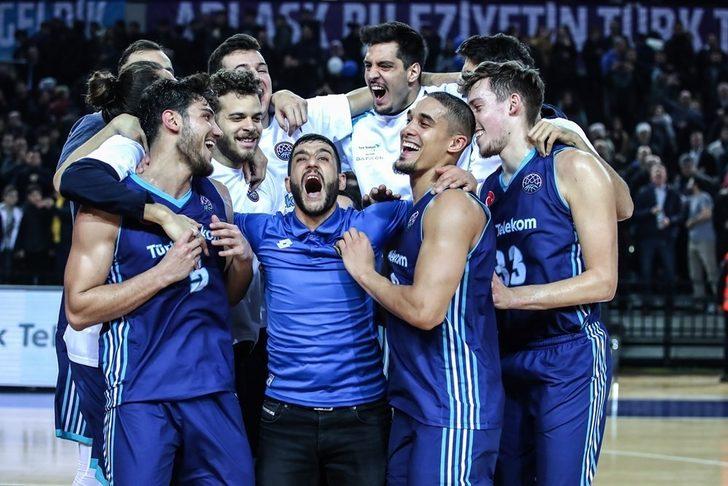 Türk kulüplerinden Basketbol Şampiyonlar Ligi’nde 4’te 4 G5