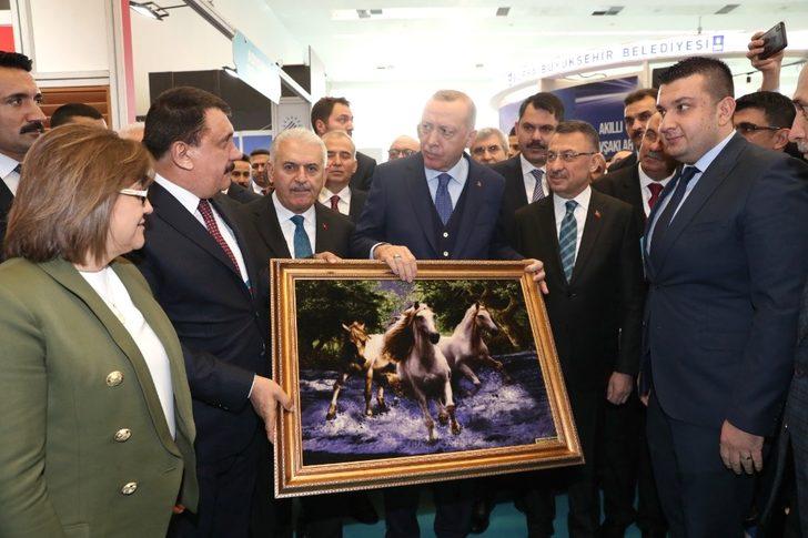 Cumhurbaşkanı Erdoğan, Malatya standını gezdi G4