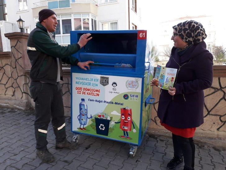 Geri dönüşüm konusunda vatandaşlar bilinçlendiriliyor G1