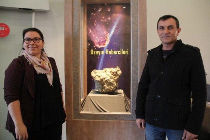 Türkiye'nin en büyük 3'üncü gök taşı, Çorum Müzesi'nde sergileniyor G4