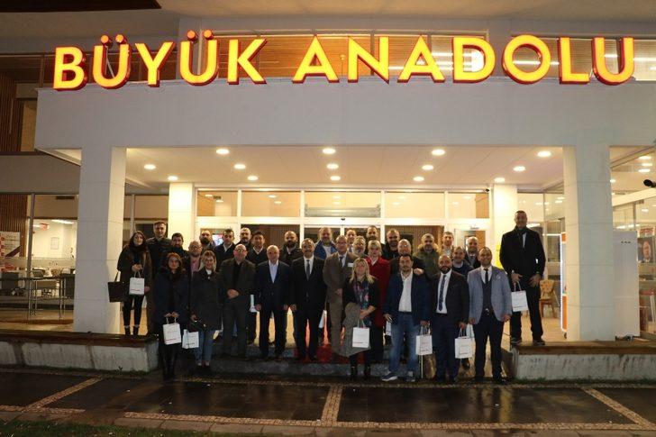 28 farklı ülkeden gelen hastalara şifa dağıtıyor G1