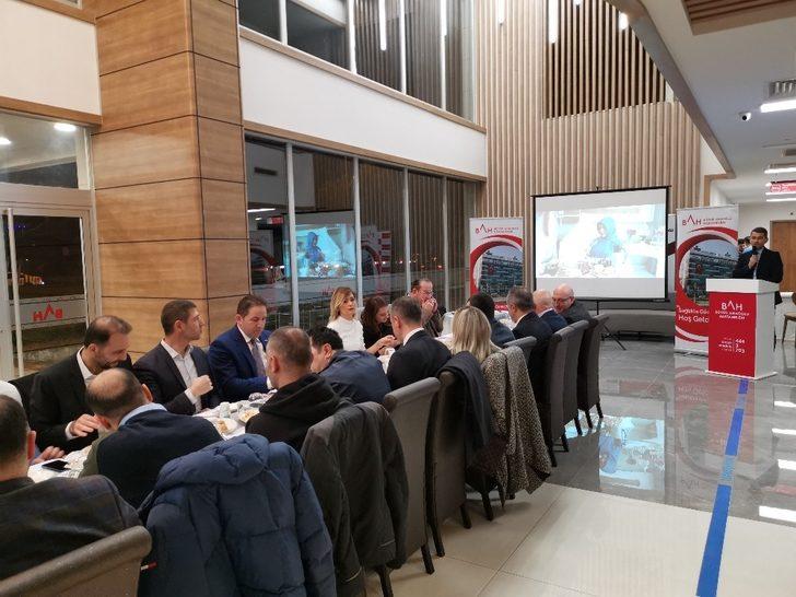 28 farklı ülkeden gelen hastalara şifa dağıtıyor G2