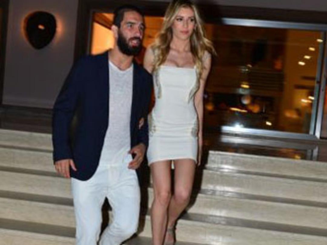 D&uuml;ğ&uuml;n yine ertelendi