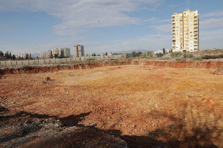 Böcek, kentsel dönüşüm projesi alanını inceledi G2