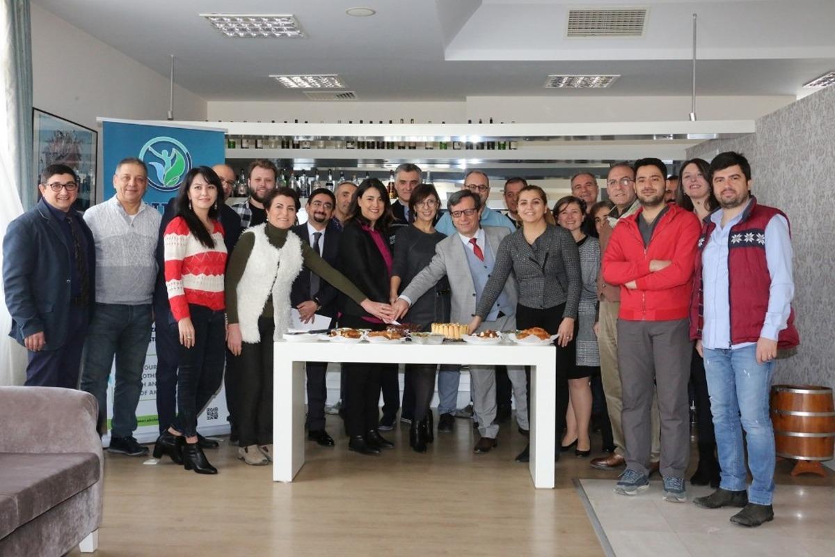 A&Uuml;&rsquo;de sağlık turizmi y&ouml;neticiliği eğitimi verildi