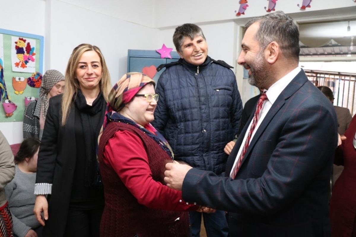 Sarıcaoğlu&rsquo;ndan &ouml;zel eğitime destek