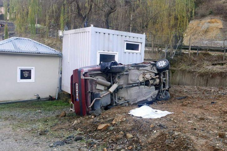 Gümüşhane’de gizli buzlanma kazaya neden oldu: 2 yaralı G4