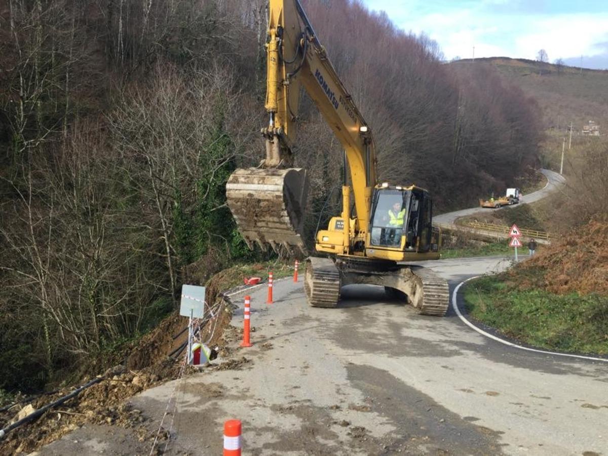 Heyelandan &ccedil;&ouml;ken yol eski g&ouml;r&uuml;n&uuml;m&uuml;ne kavuştu