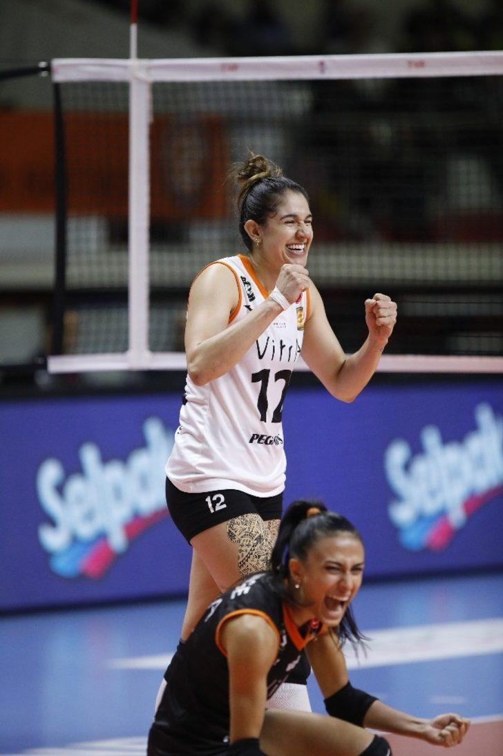 Eczacıbaşı VitrA’lı oyunculardan farkındalık hareketi G4