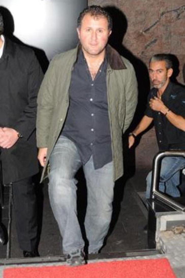 Özlem Yıldız'a fena yakalandı G3