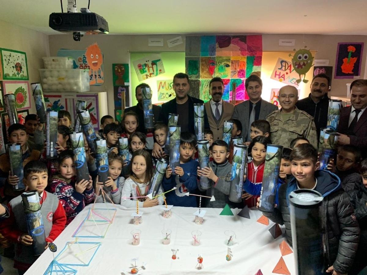 TEGV Muradiye &Ouml;ğrenim Birimi&rsquo;nden &lsquo;Sanat&rsquo; sergisi