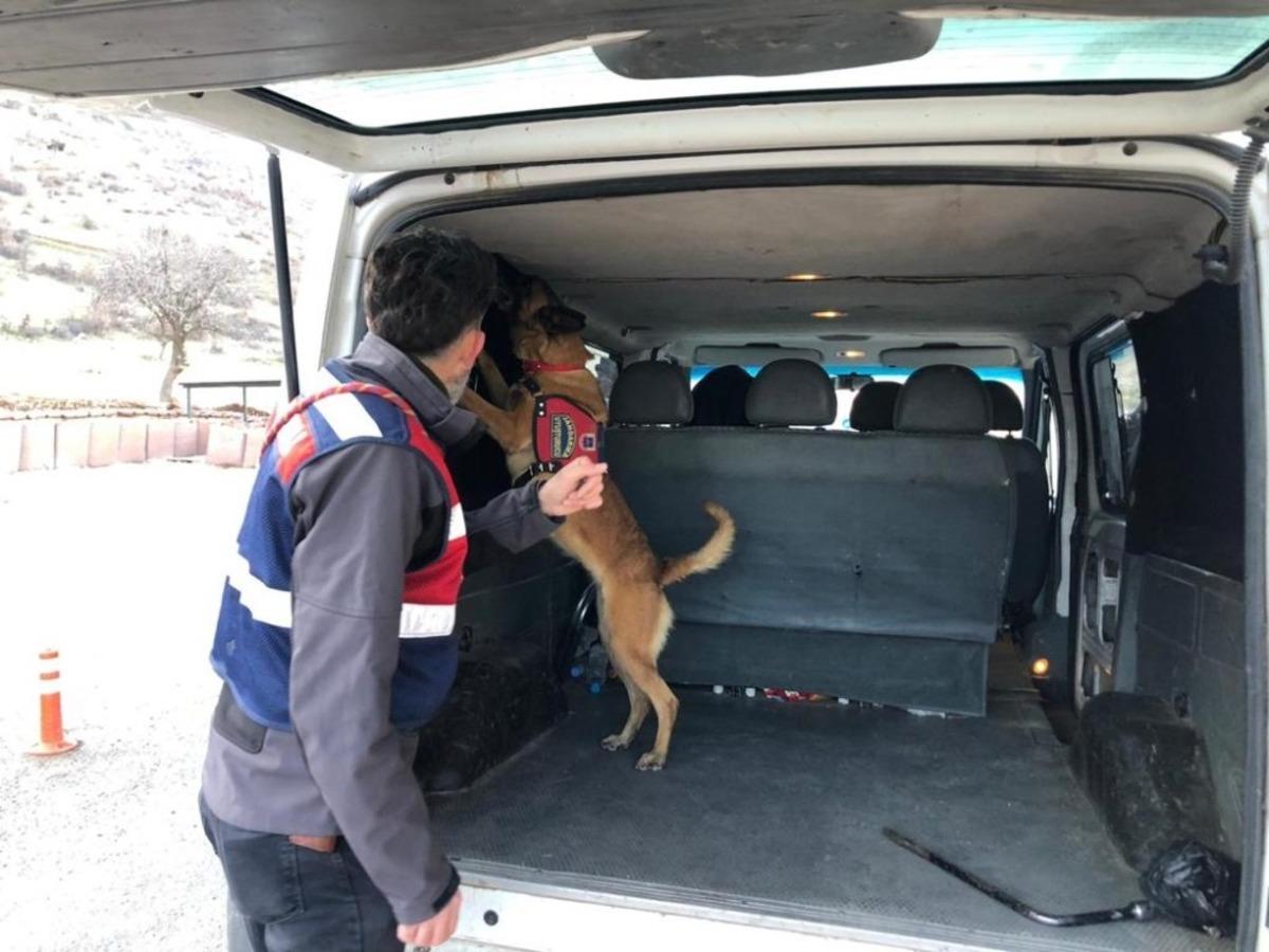 Siirt&rsquo;te araması bulunan 4 kişi yakalandı