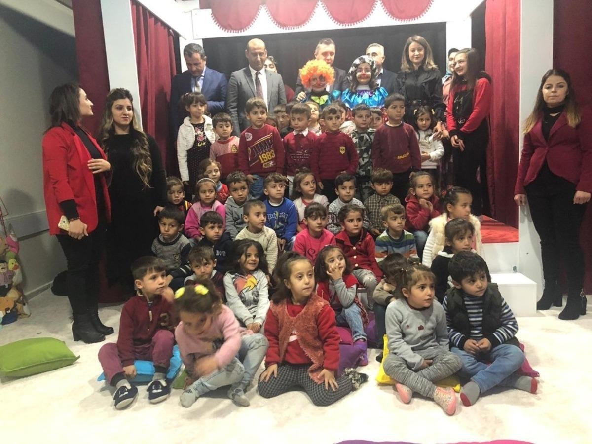 K&ouml;y okulunda drama sınıfı a&ccedil;ıldı