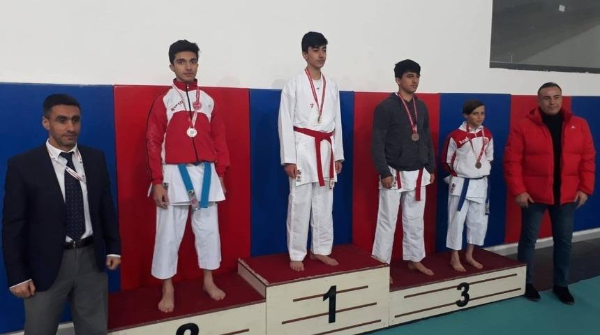 Karate Sivas il birinciliği sona erdi