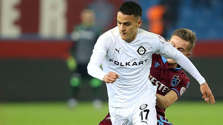 Trabzonspor ve Galatasaray Hakan Demirci için karşı karşıya