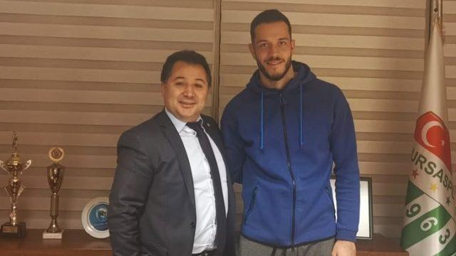 Bursaspor Onurcan Piri ile yollarını ayırdı