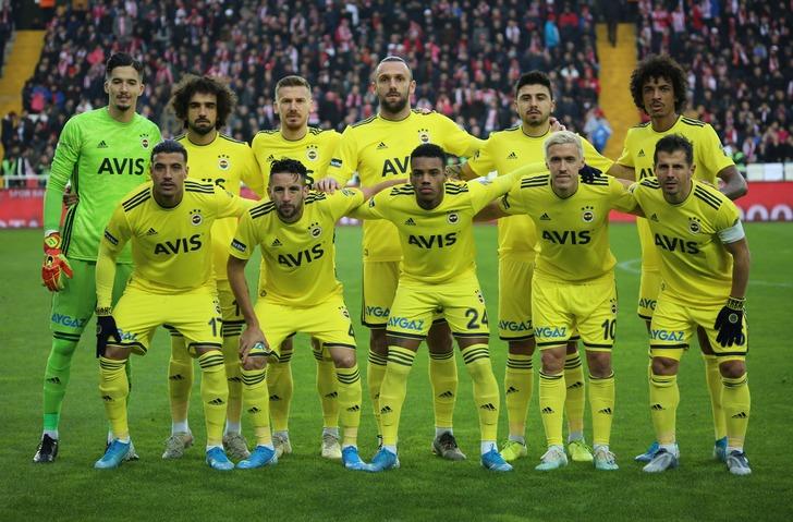 Max Kruse'den flaş Stuttgart paylaşımı G3