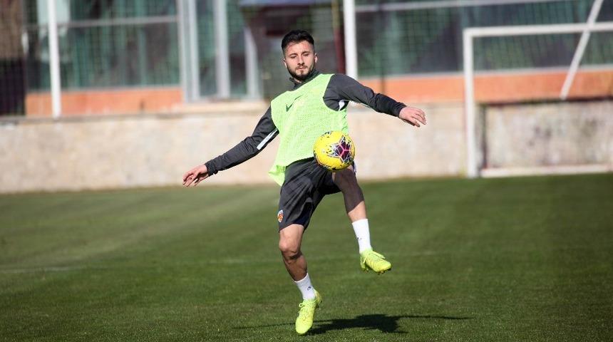 Enver Cenk Şahin&rsquo;in lisansı &ccedil;ıktı