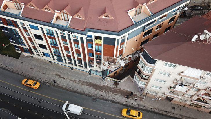 Güngören'de korkutan doğalgaz patlaması! 1 yaralı G3